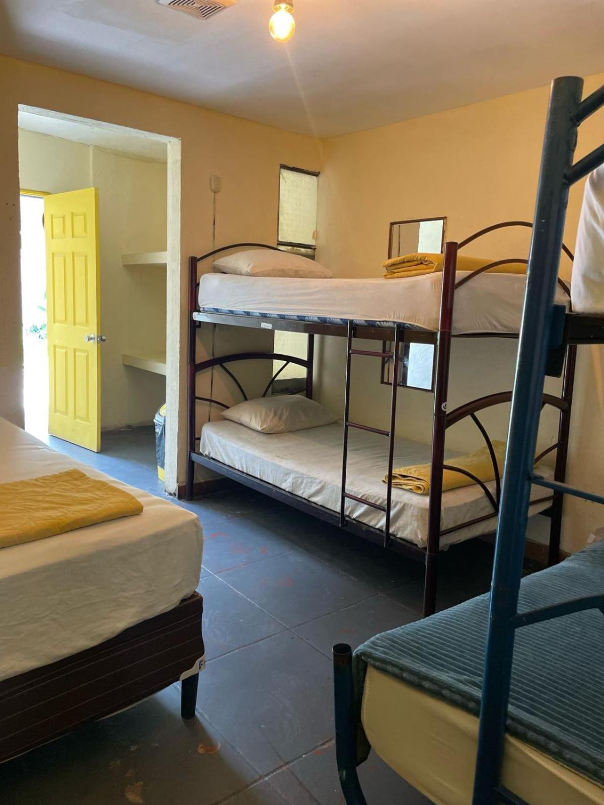 Volko Hostel Antigua Zimmer foto